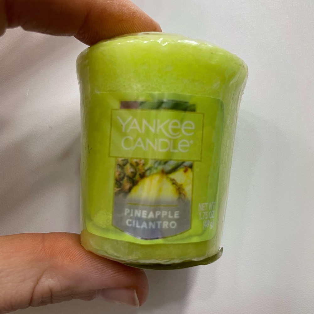 Yankee Candle Green Pineapple Cilantro Votive